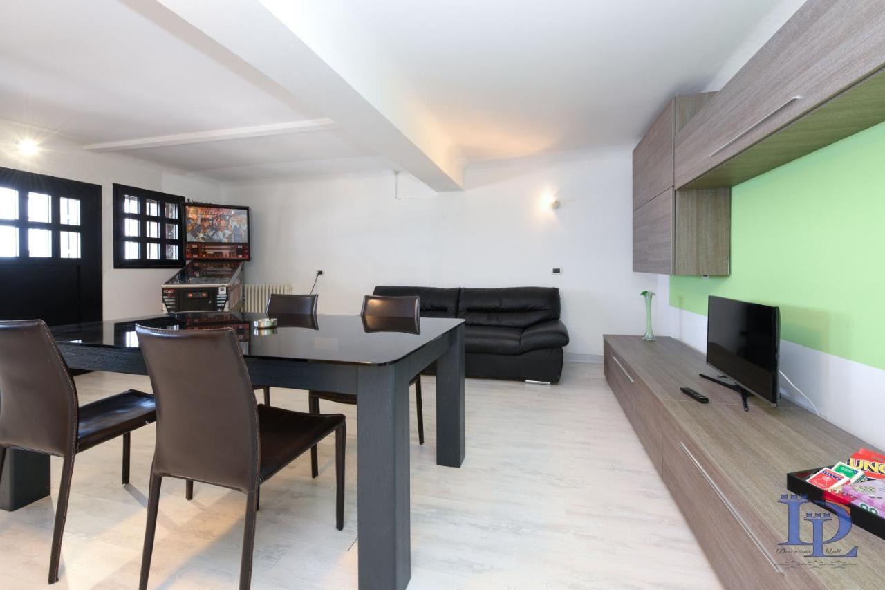 Desenzanoloft Official Partner Marriott Homes & Villas - Villa Meraviglia Desenzano del Garda Exterior photo
